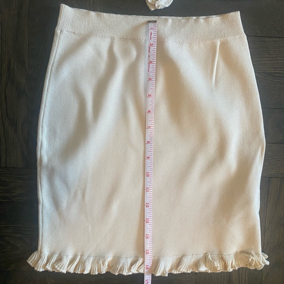Knit Skirt Set with Ruffles Size Small - Picture 6 of 14